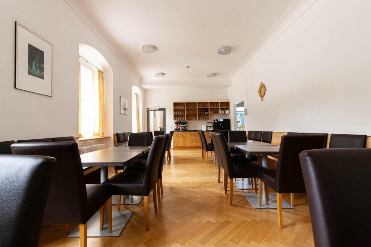 Gaestehaus St. Georg - Weltenburger Klosterbetriebe Gmbh 3* Kelheim