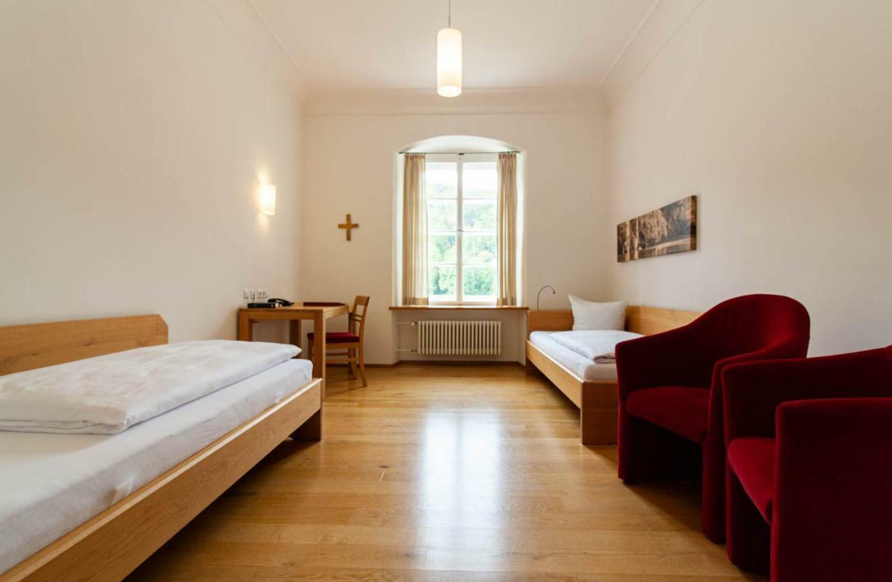 St. Georg - Weltenburger Klosterbetriebe Gmbh 3*